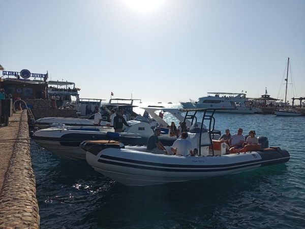 4-hour Speed Boat Trip Orange bay & Snorkeling